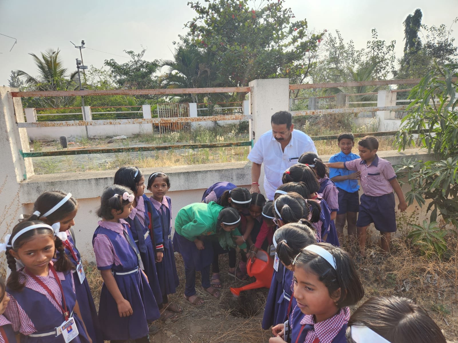 मान्सून महावृक्षारोपण अभियान २०२६ (५०००+ देशी झाडे व देवराई) - छायाचित्र 2